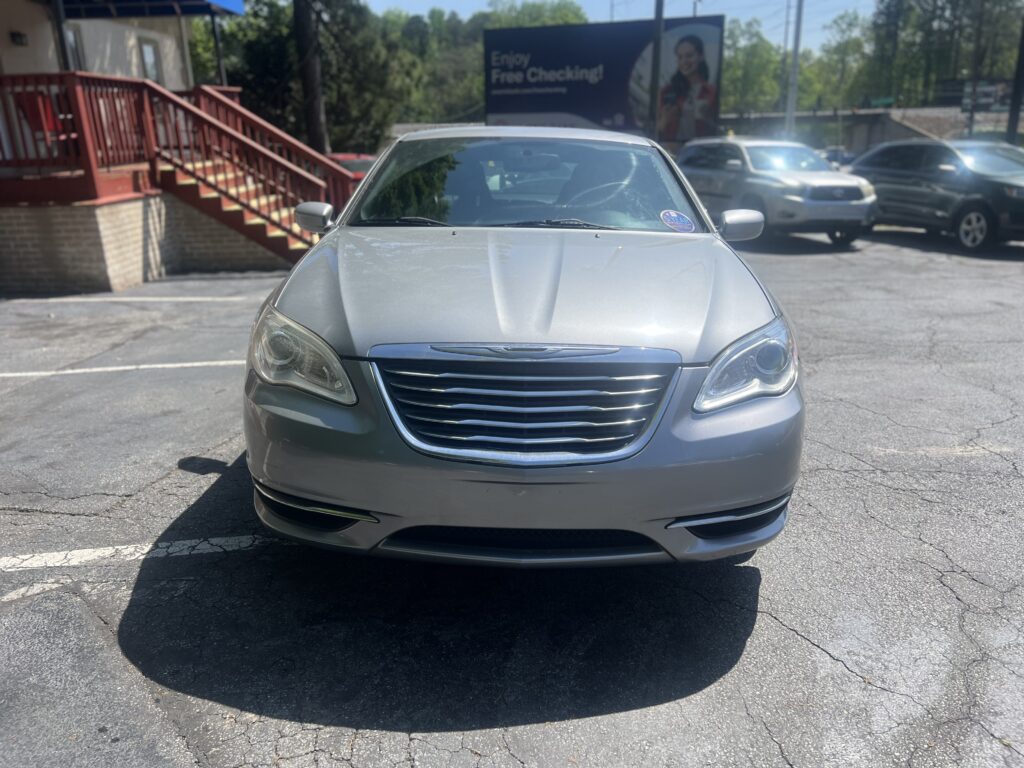2013 CHRYSLER 200