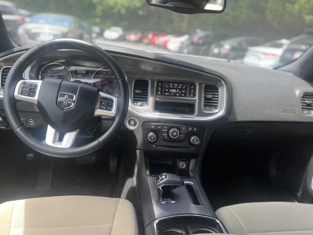 2013 DODGE CHARGER