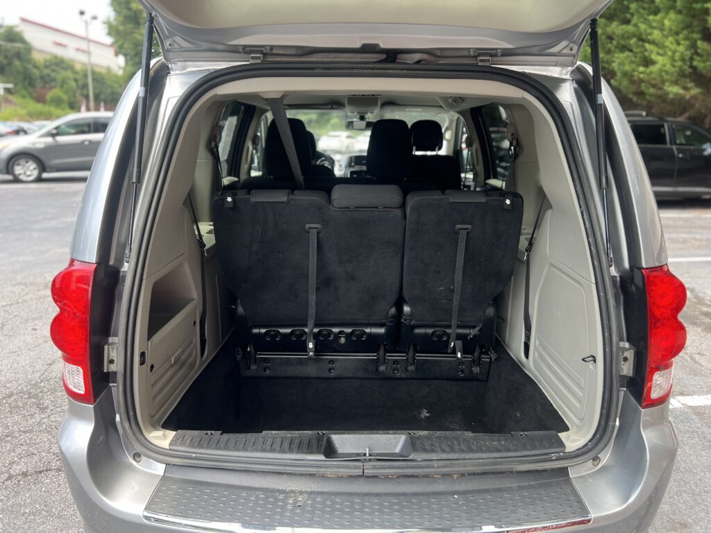 2019 DODGE GRAND CARAVAN SE