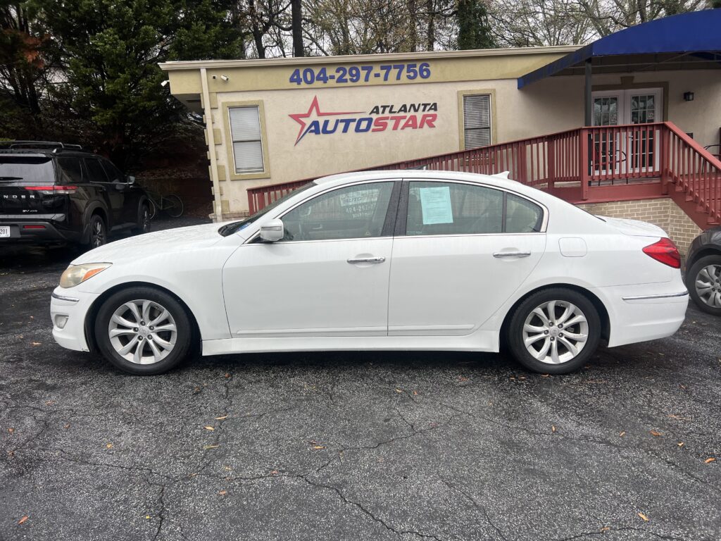 2012 HYUNDAI GENESIS