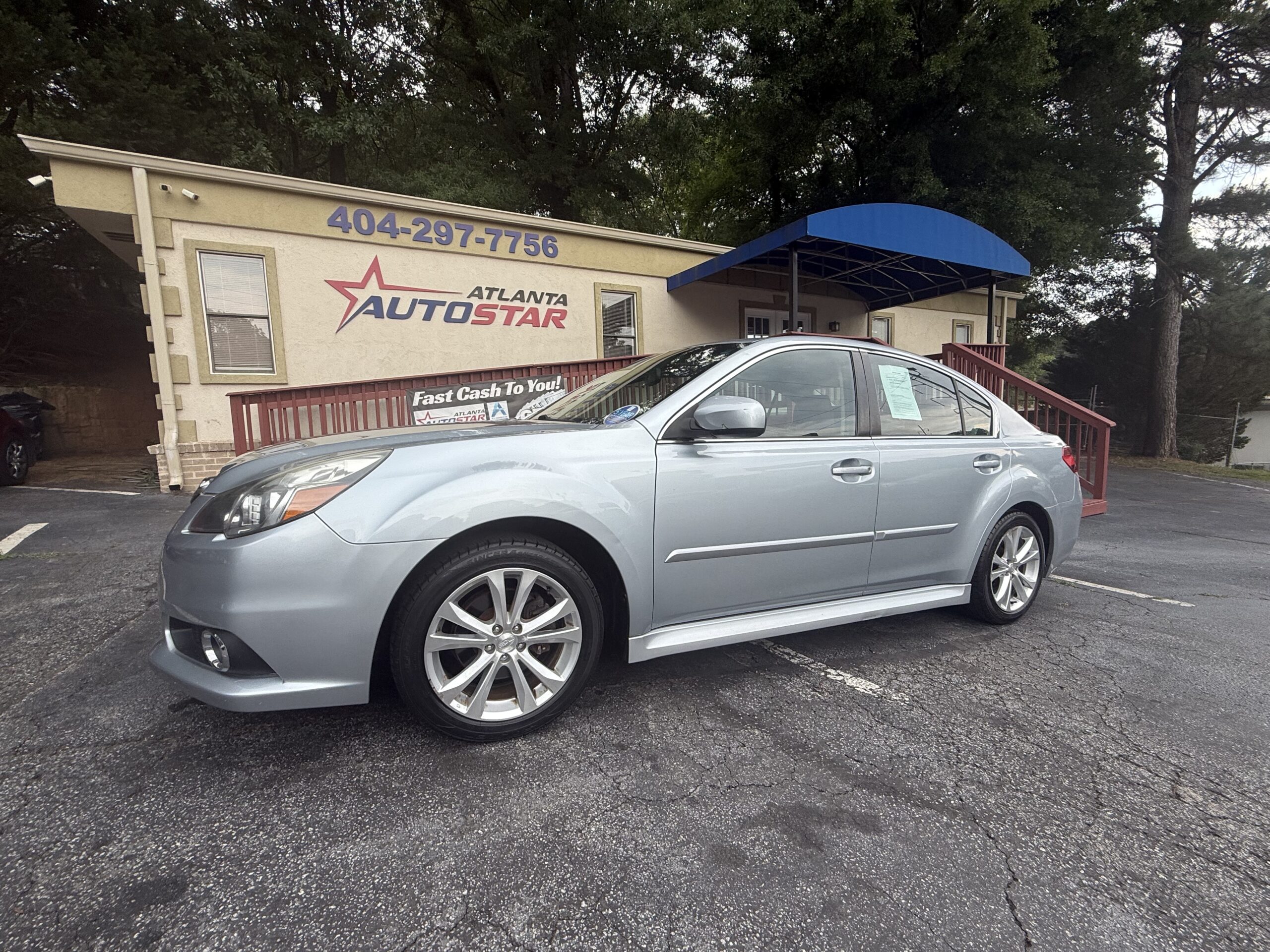 2013 Subaru Legacy 2.5i Limited CVT PZEV's photo